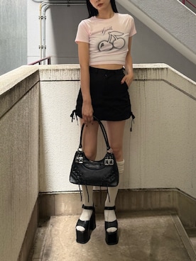 「EMODA（エモダ）のアイテム」を使った、内藤和香さん（レディース・169cm）の夏コーディネート