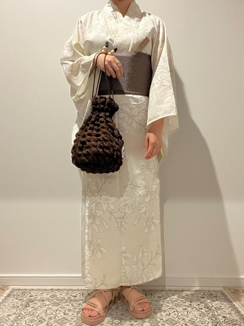 「夏コーデ、大人かわいい、低身長、ベージュ、オトナ女子、150cm、浴衣、浴衣女子、お祭り、淡色コーデ、淡色女子」｜「しまむらのterawear emu（サンダル、ピンク系）」を使った、chiiさん（レディース・150cm）の夏コーディネートの1枚目の写真