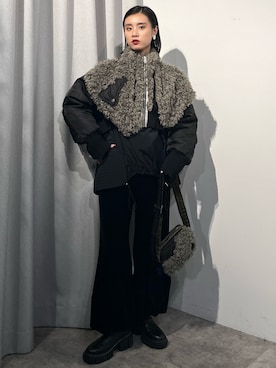 「アイテム（イヤリング）」を使った、SAYURIさん（レディース・161cm）の秋コーディネート