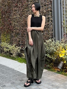 CURVE LINE TUCK SLEEVELESS OP｜アンスリード（UN3D.）公式通販