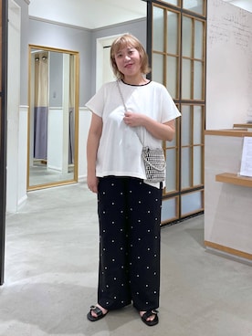 「LEPSIM（レプシィム）のビーズミニショルダー　646448（ショルダーバッグ、シルバー系）」を使った、ありぺいさん（レディース・157cm）の夏コーディネート