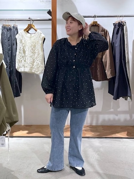「LEPSIM（レプシィム）のよく伸びデニムパンツ　638904（デニムパンツ、ブルー系）」を使った、ありぺいさん（レディース・157cm）の秋コーディネート
