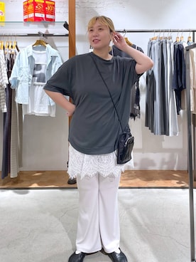 「LEPSIM（レプシィム）の《スグッカワ》ラウンドBIGT　639427【KKfashion紹介アイテム】（Tシャツ/カットソー、グレー系）」を使った、ありぺいさん（レディース・157cm）の夏コーディネート
