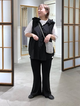 「LEPSIM（レプシィム）の《レプクル》バックパッチT　242850（Tシャツ/カットソー、ホワイト系）」を使った、ありぺいさん（レディース・157cm）の夏コーディネート