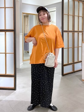 「LEPSIM（レプシィム）の《レプクル》バックパッチT　242850（Tシャツ/カットソー、オレンジ系）」を使った、ありぺいさん（レディース・157cm）の夏コーディネート