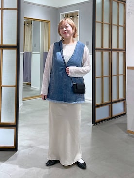 「LEPSIM（レプシィム）のデニムフリンジベスト　1044012（ベスト、ブルー系）」を使った、ありぺいさん（レディース・157cm）の夏コーディネート