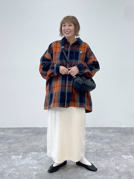 「LEPSIM（レプシィム）のラウンドタックミニバッグ　1049433（ショルダーバッグ、ブラック系）」を使った、ありぺいさん（レディース・157cm）の夏コーディネート