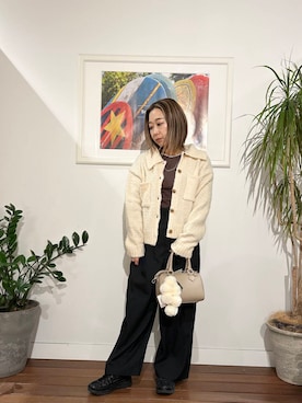 「アイテム（チャーム）」を使った、鈴木　真衣さん（レディース・155cm）の冬コーディネート