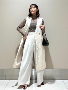 「オフィスカジュアル」｜「アイテム（Tシャツ/カットソー、ブラウン系）」を使った、ayaさん（レディース・162cm）の春コーディネート