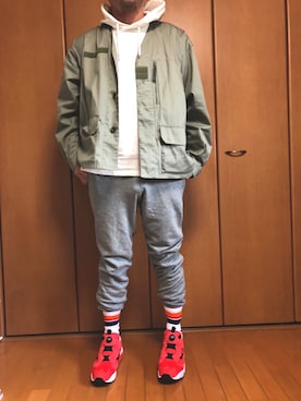 「JOINT WORKS（ジョイントワークス）のアイテム（ジャケット/アウター）」を使った、ゆうき。さん（メンズ・176cm）の秋コーディネート
