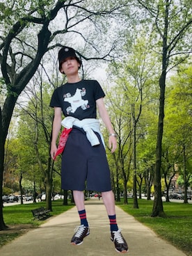 「アイテム（バンダナ/スカーフ）」を使った、九条∞(くじょうえいと)さん（メンズ・168cm）の秋コーディネート