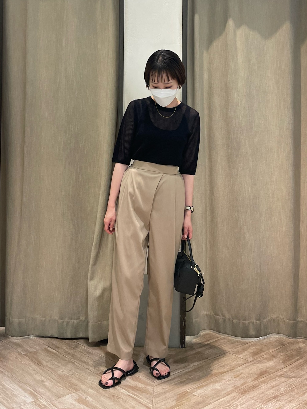 CAPRICIEUX LE'MAGE（カプリシューレマージュ）の「ベルクロ