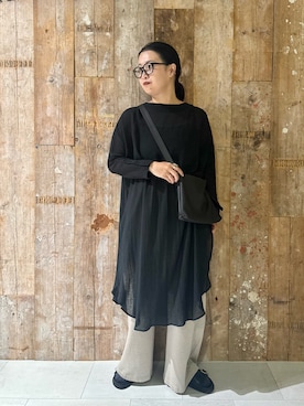 「アイテム（チュニック）」を使った、クボさん（レディース・161cm）の夏コーディネート