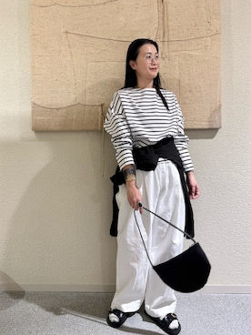 「かぐれ（カグレ）のアイテム（バッグ）」を使った、クボさん（レディース・161cm）の春コーディネート