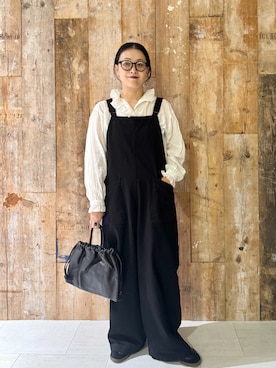 「アイテム（サロペット/オーバーオール）」を使った、クボさん（レディース・161cm）の秋コーディネート
