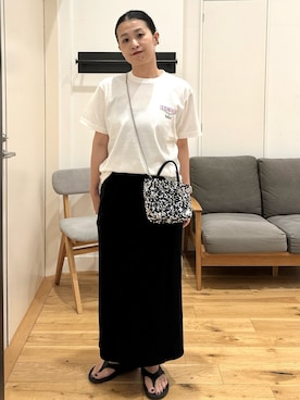 「RODE SKO」｜「アイテム（サンダル）」を使った、クボさん（レディース・161cm）の春コーディネート