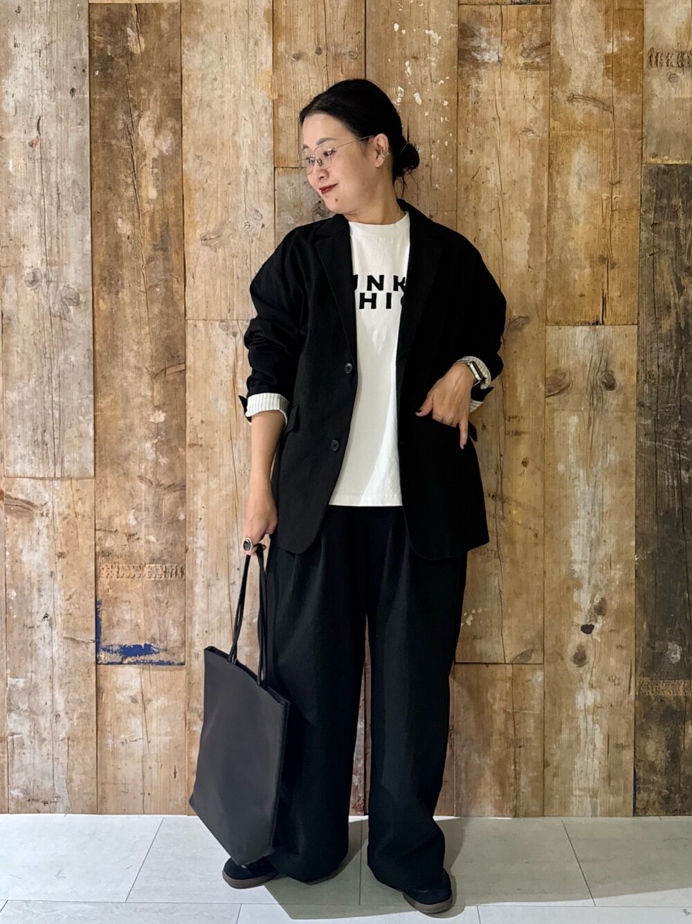 別注』HARi×かぐれ FUNKY CHIC T-SHIRTSを使った人気ファッション