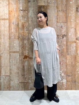 「アイテム（チュニック）」を使った、クボさん（レディース・161cm）の夏コーディネート