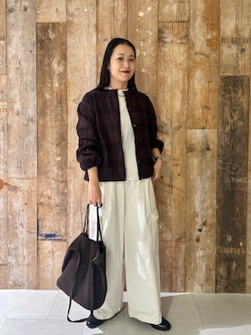 「アイテム（トートバッグ）」を使った、クボさん（レディース・161cm）の秋コーディネート