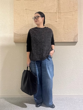 「かぐれ（カグレ）のテープヤーンニットベスト（ベスト、ブラック系）」を使った、クボさん（レディース・161cm）の秋コーディネート