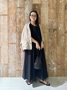 「アイテム（その他アウター、ベージュ系）」を使った、クボさん（レディース・161cm）の夏コーディネート