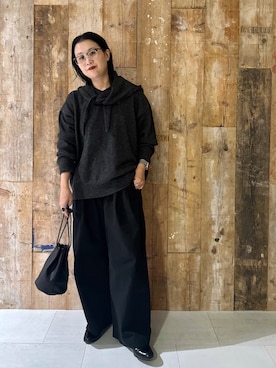 「アイテム（マフラー）」を使った、クボさん（レディース・161cm）の秋コーディネート