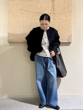 「かぐれ（カグレ）のテープヤーンカーディガン（カーディガン/ボレロ、ホワイト系）」を使った、クボさん（レディース・161cm）の秋コーディネート