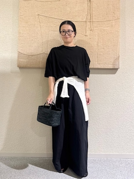 「かぐれ（カグレ）のカラーリネンクロップドパンツ（その他パンツ、ブラック系）」を使った、クボさん（レディース・161cm）の夏コーディネート