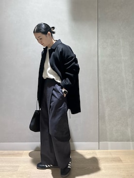 「ラップスカート」｜「アイテム（ステンカラーコート）」を使った、クボさん（レディース・161cm）の秋コーディネート