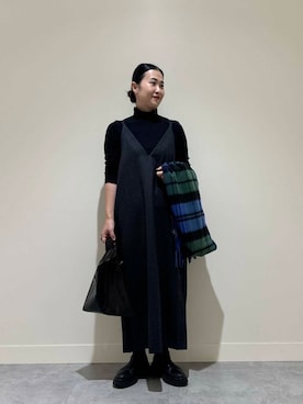 2WAY仕様』 ウールVネックワンピースを使った人気ファッション