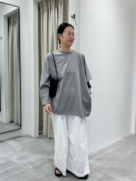 「かぐれ（カグレ）のHAVERSACK　ウルティマ天竺クルーネックシャツ（Tシャツ/カットソー、グレー系）」を使った、クボさん（レディース・161cm）の夏コーディネート