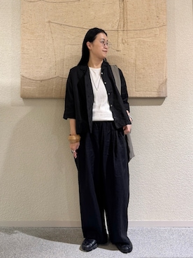 「かぐれ（カグレ）のリネン半袖オープンカラーシャツ（シャツ/ブラウス、ブラック系）」を使った、クボさん（レディース・161cm）の春コーディネート