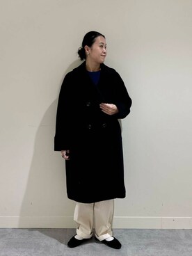 「冬の差し色コーデ」｜「アイテム（その他シューズ）」を使った、クボさん（レディース・161cm）の秋コーディネート