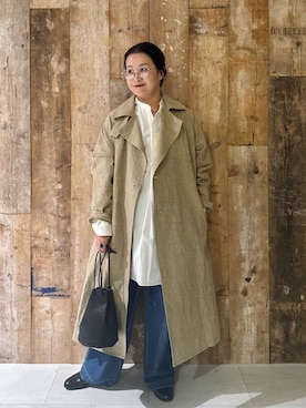 「アイテム（トレンチコート）」を使った、クボさん（レディース・161cm）の秋コーディネート