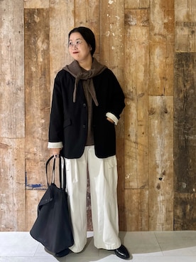 「アイテム（マフラー）」を使った、クボさん（レディース・161cm）の秋コーディネート