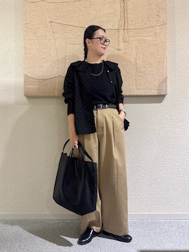 「かぐれ（カグレ）の『2サイズ展開』コットンワイドチノパンツ（チノパンツ、ベージュ系）」を使った、クボさん（レディース・161cm）の秋コーディネート