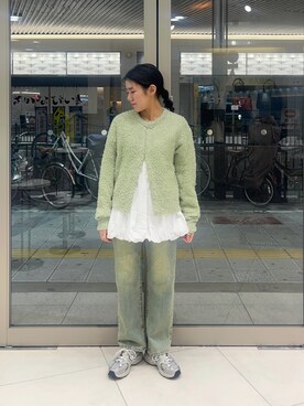 「SENSE OF PLACE by URBAN RESEARCH（センスオブプレイスバイアーバンリサーチ）のアイテム（カーディガン/ボレロ）」を使った、hanaさん（レディース・151cm）の冬コーディネート