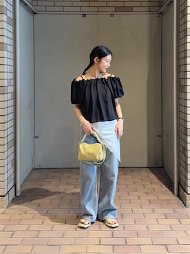 「SENSE OF PLACE by URBAN RESEARCH(センスオブプレイスバイアーバンリサーチ)の『WEB限定』タックオフショルブラウス(シャツ/ブラウス、ブラック系)」を使った、hanaさん(レディース・154cm)の夏コーディネート