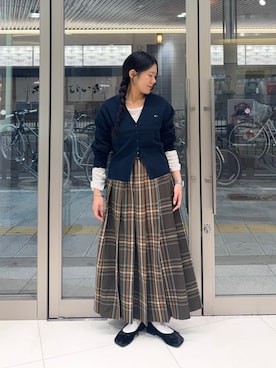 「SENSE OF PLACE by URBAN RESEARCH（センスオブプレイスバイアーバンリサーチ）のアイテム（カーディガン/ボレロ）」を使った、hanaさん（レディース・151cm）の秋コーディネート