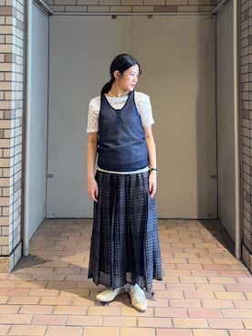「SENSE OF PLACE by URBAN RESEARCH(センスオブプレイスバイアーバンリサーチ)の『洗濯可』アンサンブルニットタンクトップ(タンクトップ、ブルー系)」を使った、hanaさん(レディース・154cm)の春コーディネート