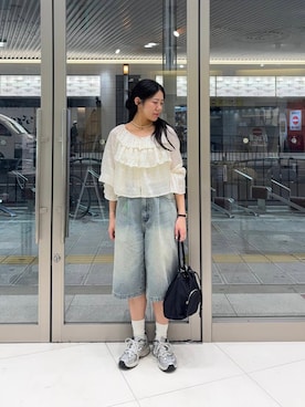 「綺麗めコーデ」｜「アイテム（アクセサリー）」を使った、hanaさん（レディース・151cm）の春コーディネート