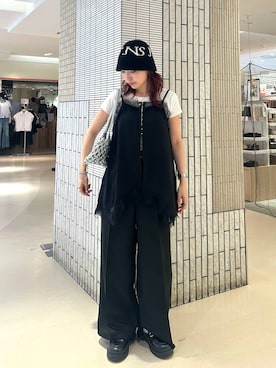 「PAGEBOY（ページボーイ）の【Casselini】メタリックショルダーバッグ（ショルダーバッグ、シルバー系）」を使った、fokanon0622さん（レディース・157cm）の春コーディネート