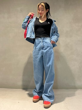 【adidas】スリーストライプス Vネックシャツ ★男女共に◎ adidas V-NECK LONG SLEEVE SHIRT BLACK （アディダス ブイ
