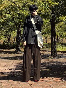 「アイテム（イヤリング）」を使った、mor…さん（メンズ・168cm）の秋コーディネート