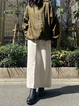 「Gramicci（グラミチ）のアイテム（ジャケット/アウター）」を使った、ことねさん（レディース・157cm）の春コーディネート