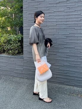 「白パンツ」｜𝚔𝚘𝚌𝚘𝚊さん（レディース・160cm）の夏コーディネート
