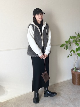 「アイテム（ベスト）」を使った、kocoaさん（レディース・160cm）の冬コーディネート