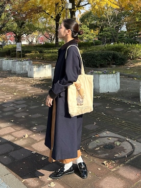 「アイテム（ローファー）」を使った、kocoaさん（レディース・160cm）の秋コーディネート