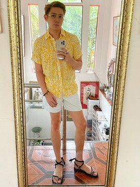 「yellow」｜Martin Bravoさん（メンズ・175cm）の夏コーディネート