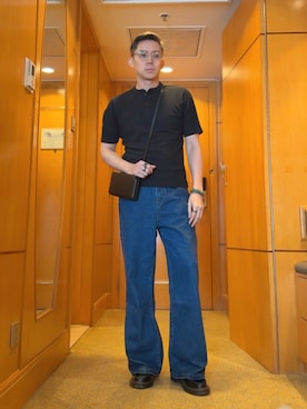 「UNIQLO（ユニクロ）のアイテム（シャツ/ブラウス、ブラック系）」を使った、Martin Bravoさん（メンズ・175cm）の春コーディネート